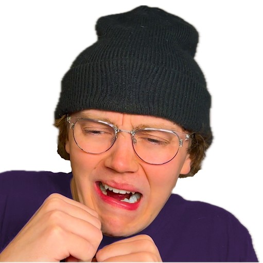 Cam2r Reacts