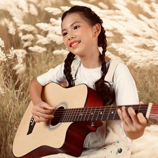 Ngân Rosie Ngân Rosie