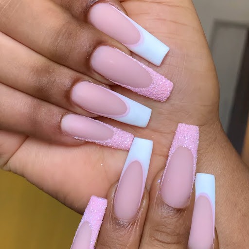 RIVAAN ON NAILS