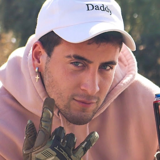 Nikko Ortiz Nikko Ortiz