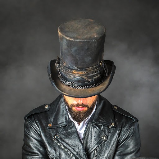 Blade-Hats Blade-Hats